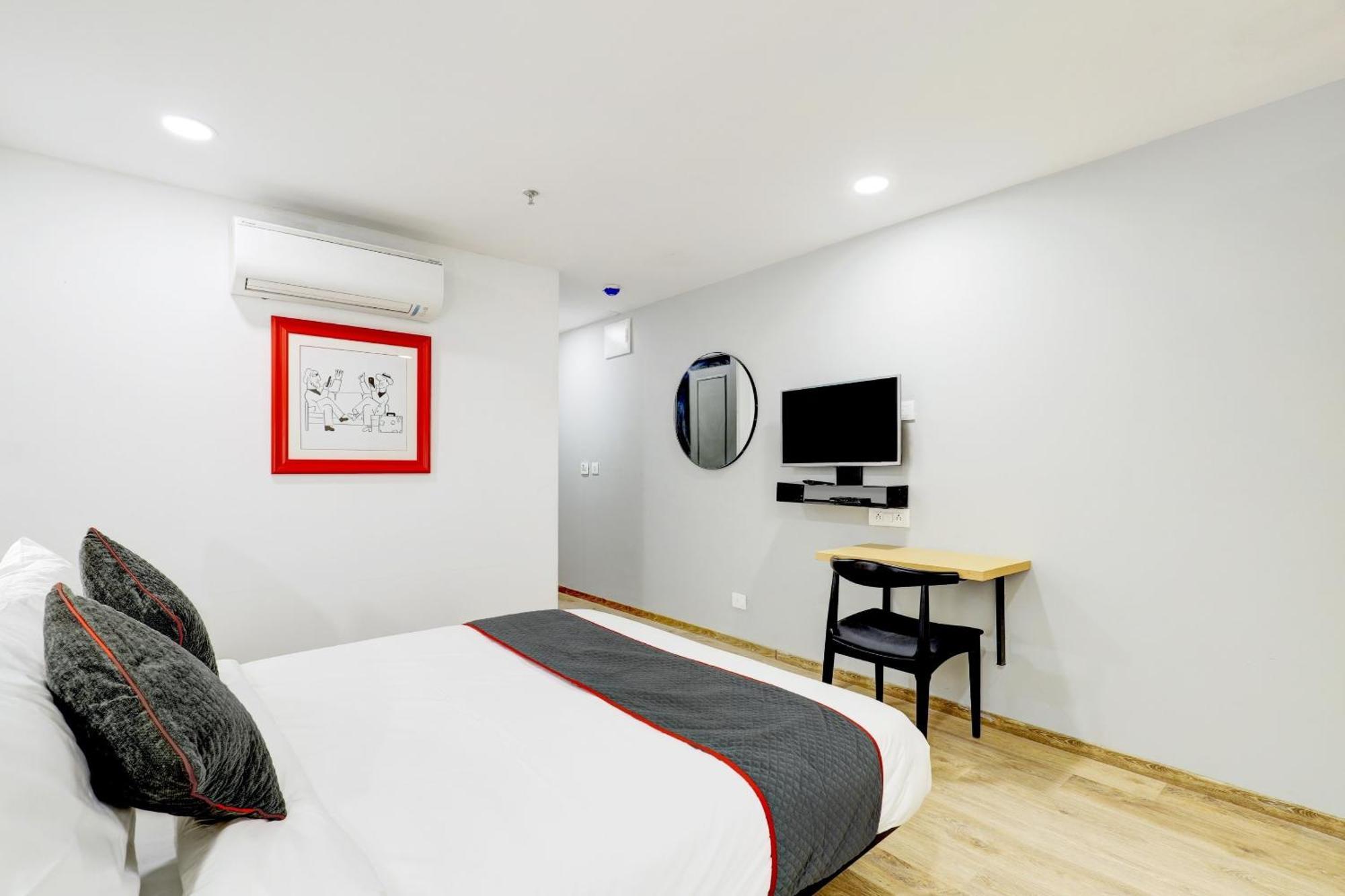 Hotel Super Townhouse Rajyash Rise Sarkhej Exterior foto